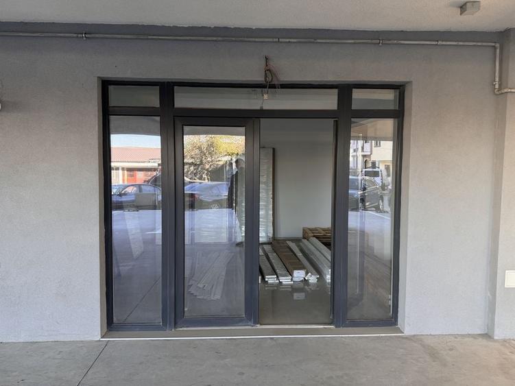 Spațiu comercial, de 25 mp, în Exterior Vest