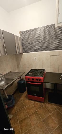 Garsonieră semidecomandată în Central