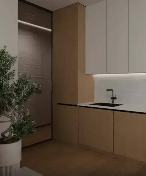 Apartament cu 3 camere decomandat în Titan