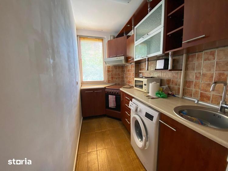 Apartament cu 2 camere în Tei