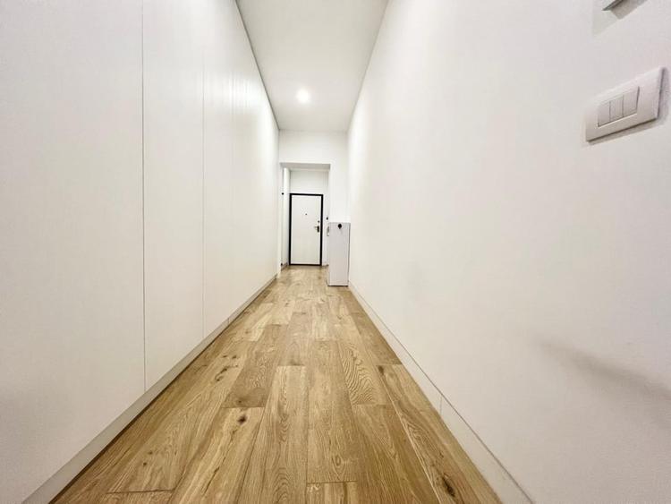 Apartament cu 3 camere, mobilat în Dacia