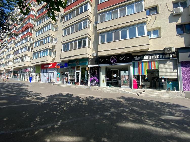 Spațiu comercial, de 650 mp, în Berceni