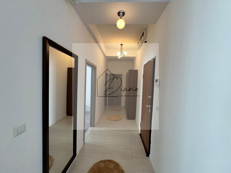 Apartament cu 3 camere decomandat, mobilat în Central