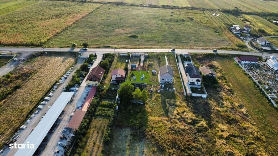 Casă cu 4 camere în Bistrița