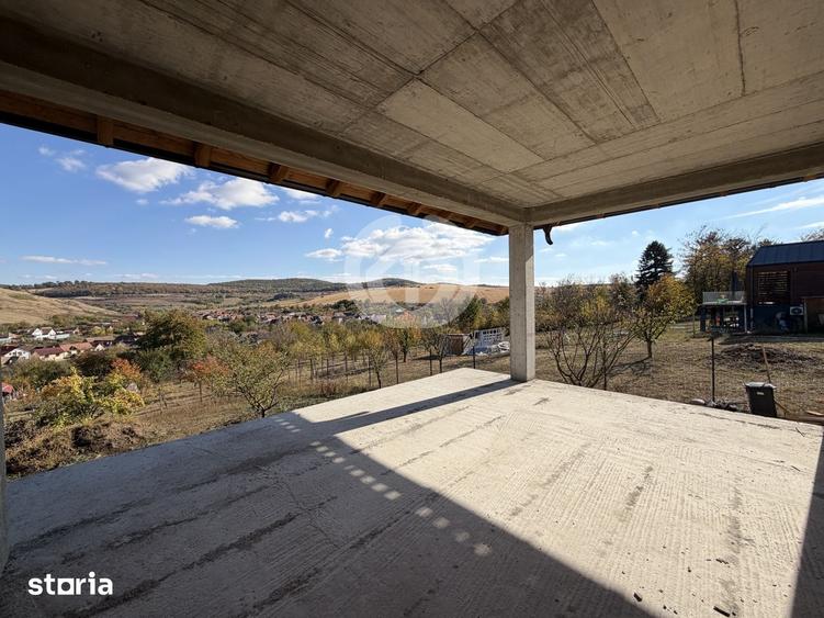Casă cu 3 camere cu Teren 856 Mp în Șura Mare