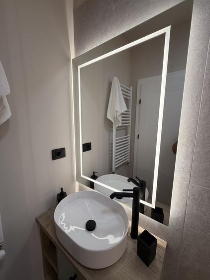 Apartament cu 3 camere decomandat în Trei Stejari