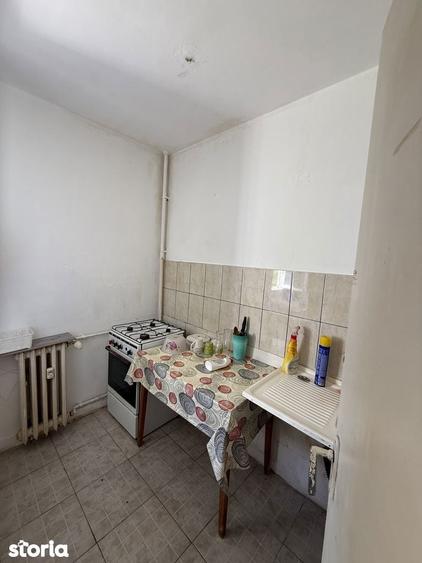 Garsoniera Etaj 2 Zina Craiovei Pitesti - 4