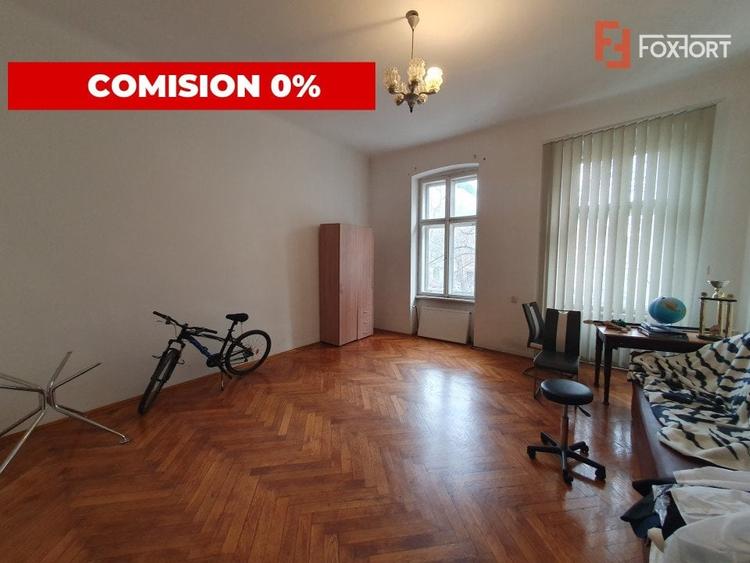 Apartament cu 4 camere decomandat în Fabric