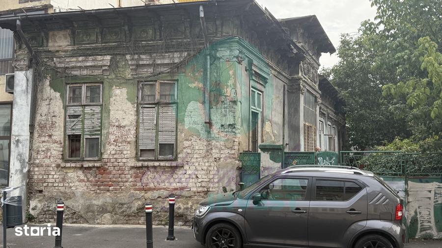 Casă cu 4 camere cu Teren 248 Mp în Iancului
