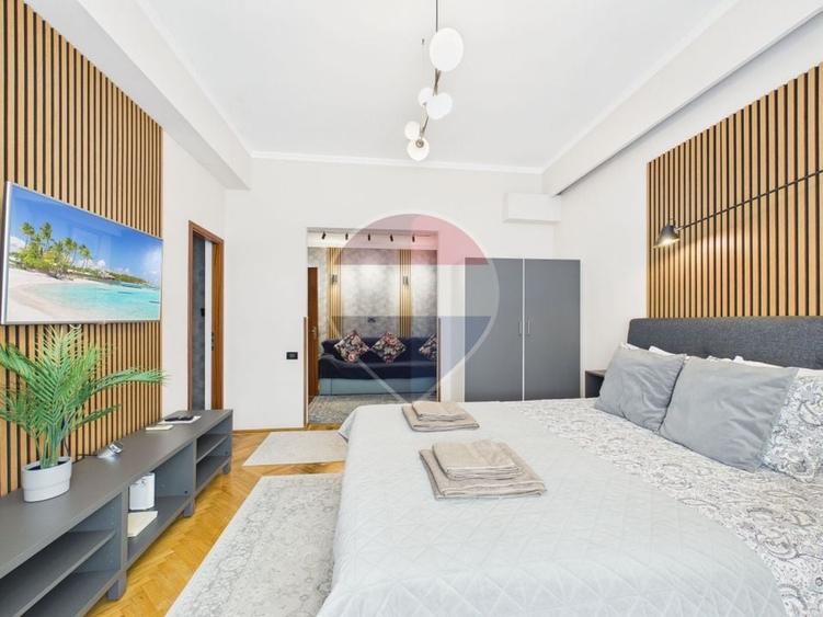 Apartament cu 2 camere semidecomandat, mobilat în Calea Victoriei
