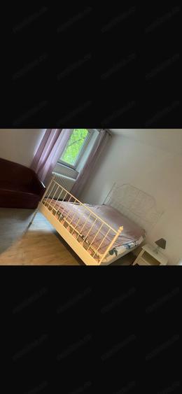 Apartament cu 4 camere decomandat în Titan