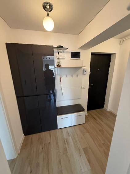 Apartament cu 2 camere decomandat, mobilat în Theodor Pallady