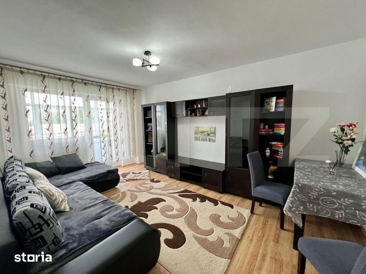 Apartament cu 2 camere decomandat în Rovine