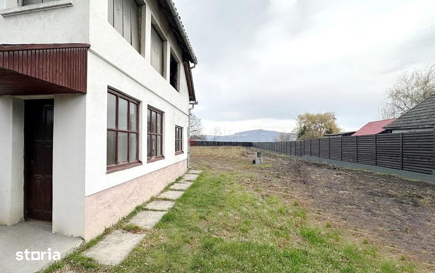 Casă cu 3 camere cu Teren 3233 Mp în Prejmer