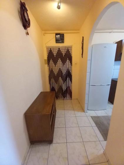 Apartament cu 2 camere semidecomandat în Șagului