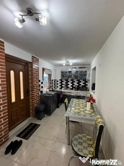 Casă cu 2 camere cu Teren 150 Mp în Valea Roșie