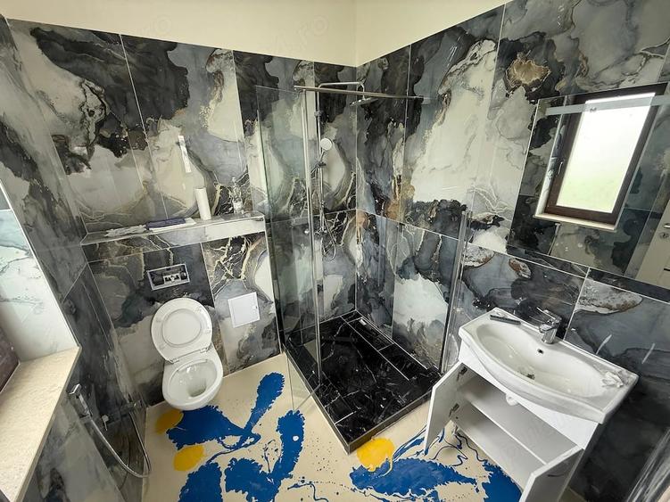 Casă cu Teren 750 Mp în Jucu