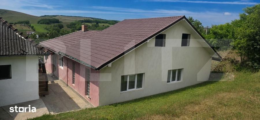 Casă cu 3 camere cu Teren 4700 Mp în Șieu