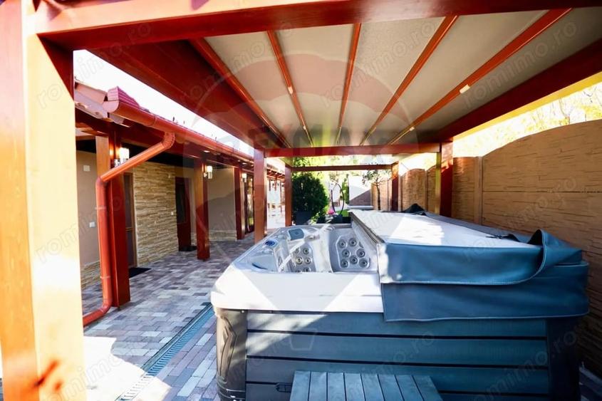 Casă cu 5 camere cu Teren 2687 Mp în Mădăras