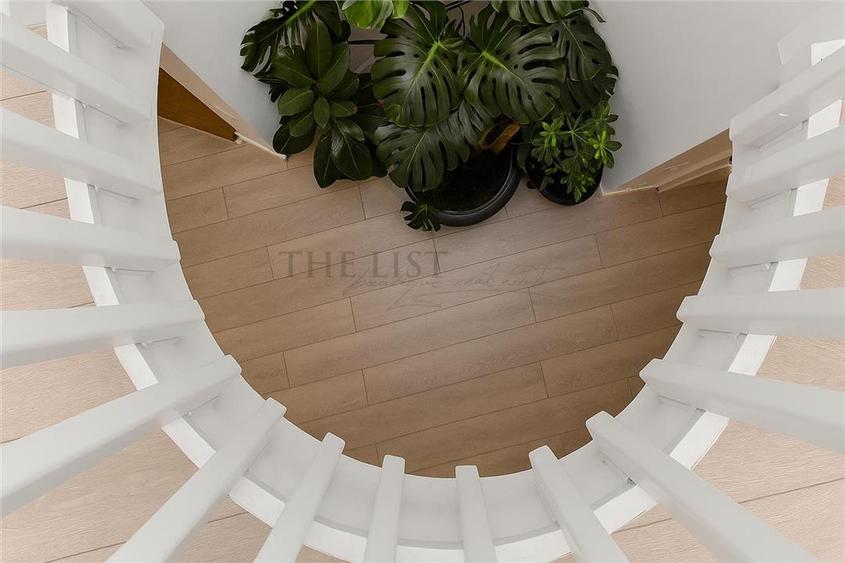 Casă individuală cu 6 camere cu Canalizare în Exterior Vest