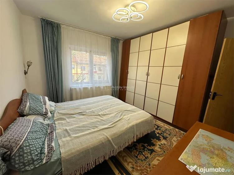 Apartament cu 3 camere decomandat în Central