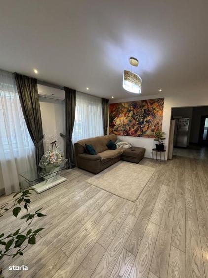 Casă cu 4 camere cu Teren 670 Mp în Săsar
