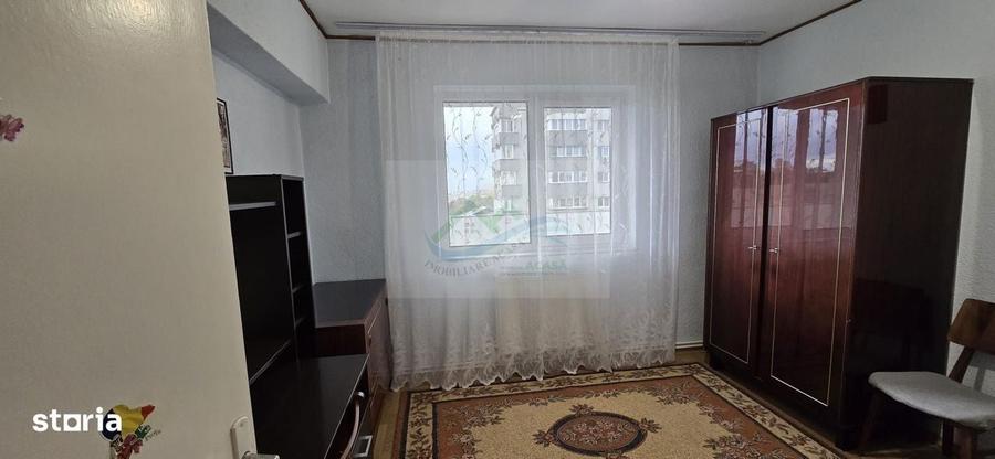 Apartament cu 3 camere decomandat în George Enescu