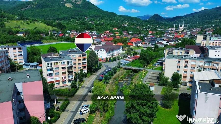 Apartament cu 3 camere semidecomandat în Central