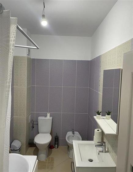 Apartament cu 2 camere decomandat în Serele Vișoianu