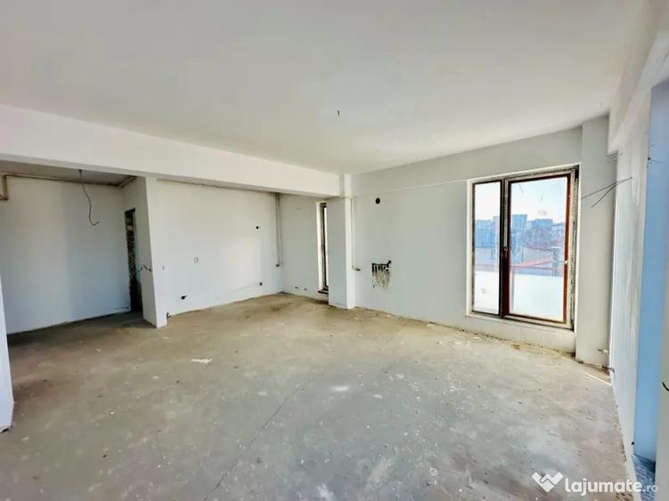 Apartament cu 2 camere decomandat în Aviației