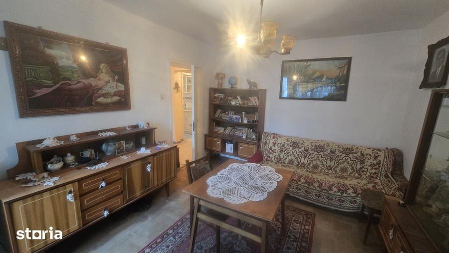Vand apartament cu 3 camere et 2 - 3