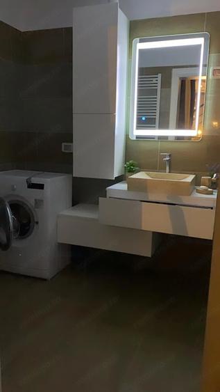 Apartament cu 2 camere decomandat, mobilat în Dumbrăvița