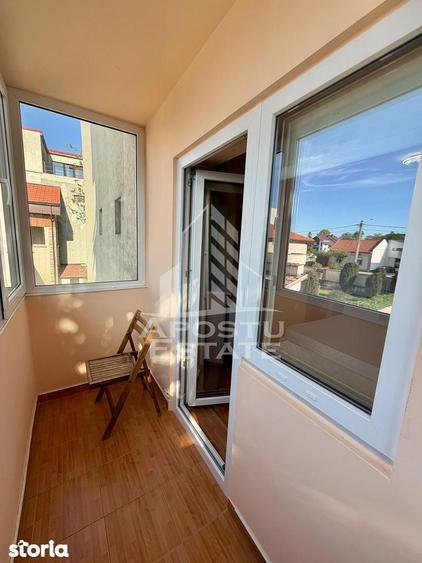 Apartament cu 3 camere, mobilat în Girocului