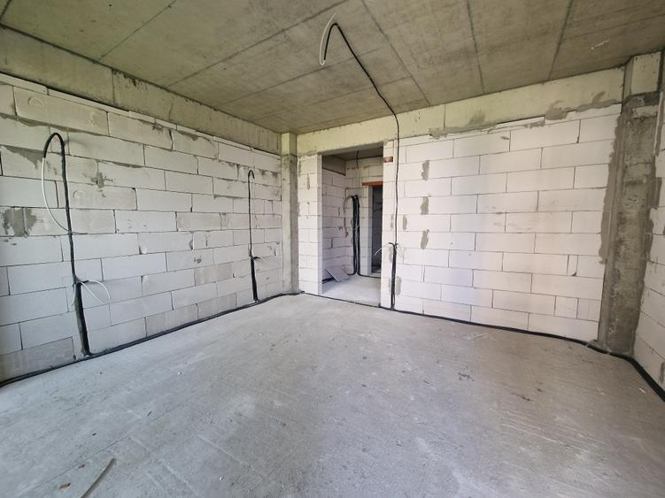 Mamaia Nord - Garsoniera 38mp la 100m de plaja, etaj 1 - 65000euro tva inclus - 6