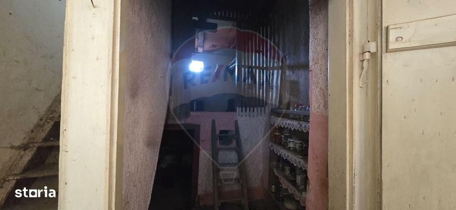 Casă cu 3 camere cu Teren 936 Mp în Socodor