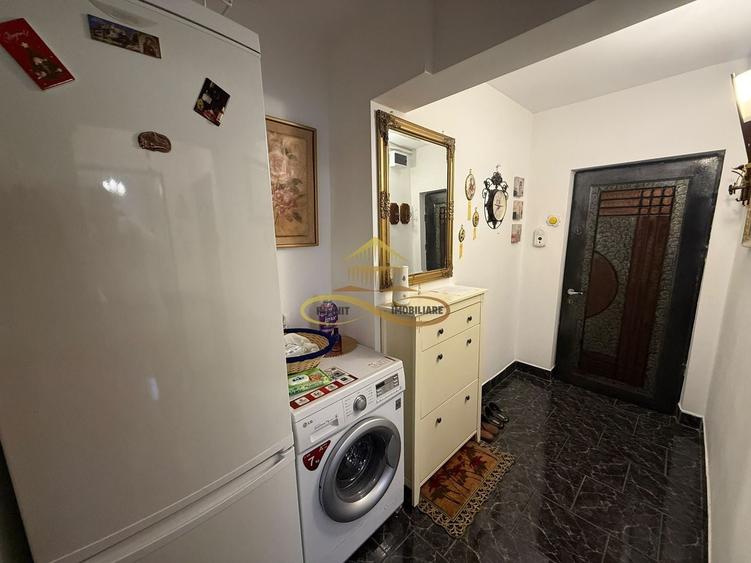 Apartament cu 2 camere decomandat în Energiei