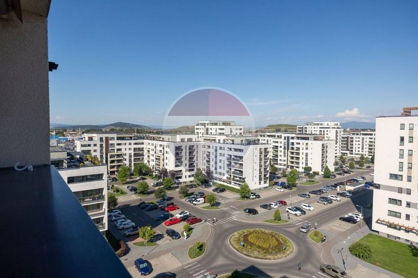 Apartament cu 2 camere decomandat, mobilat în Tractorul