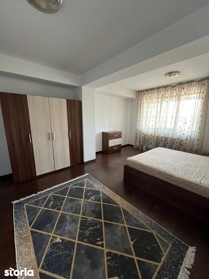 Apartament cu 3 camere, mobilat în Colentina