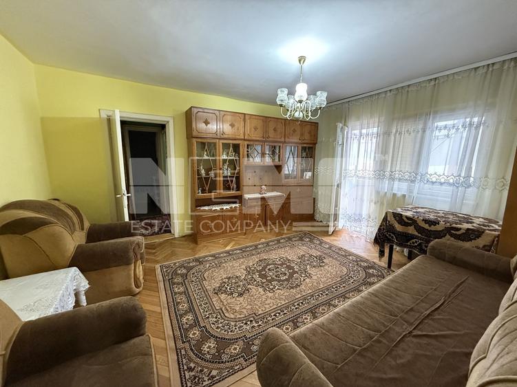 Apartament cu 2 camere semidecomandat, mobilat în Central