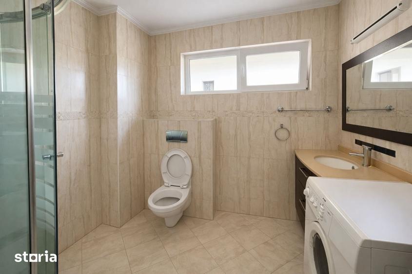 Apartament cu 3 camere semidecomandat în Bună Ziua