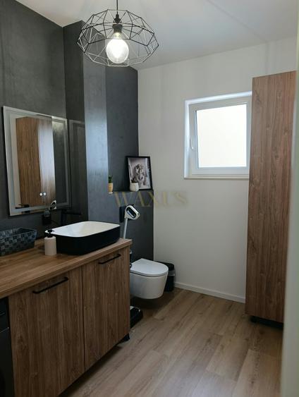 Duplex cu 4 camere cu Canalizare în Chinteni