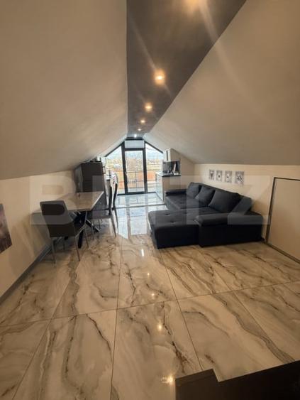 Apartament cu 4 camere decomandat, mobilat în Micro 11