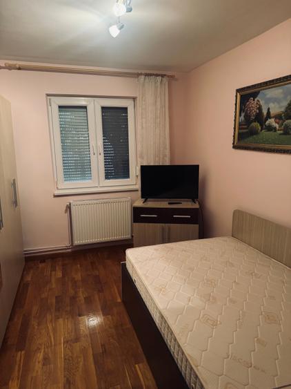 Apartament cu 3 camere decomandat în Șagului