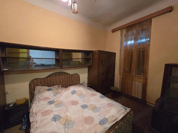 Apartament cu 4 camere decomandat, mobilat în Cetății