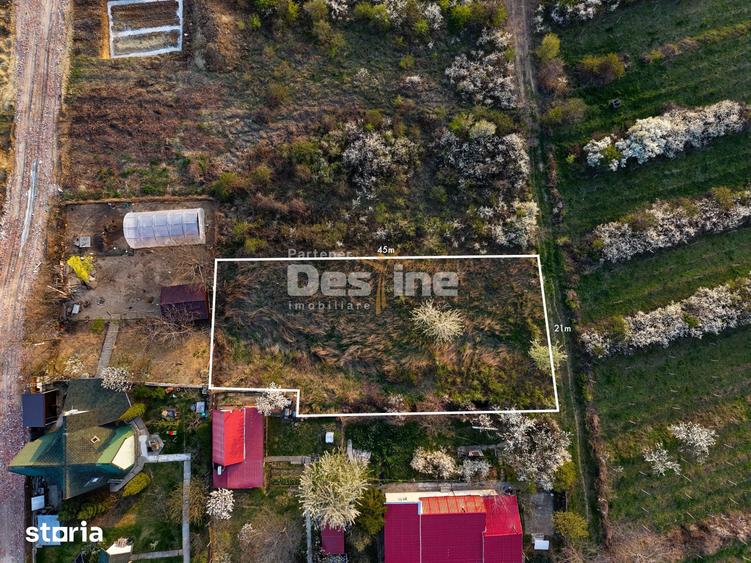 Teren de 900 mp, în Bârnova