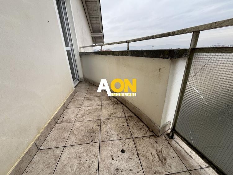 Apartament cu 2 camere decomandat, mobilat în Cetate