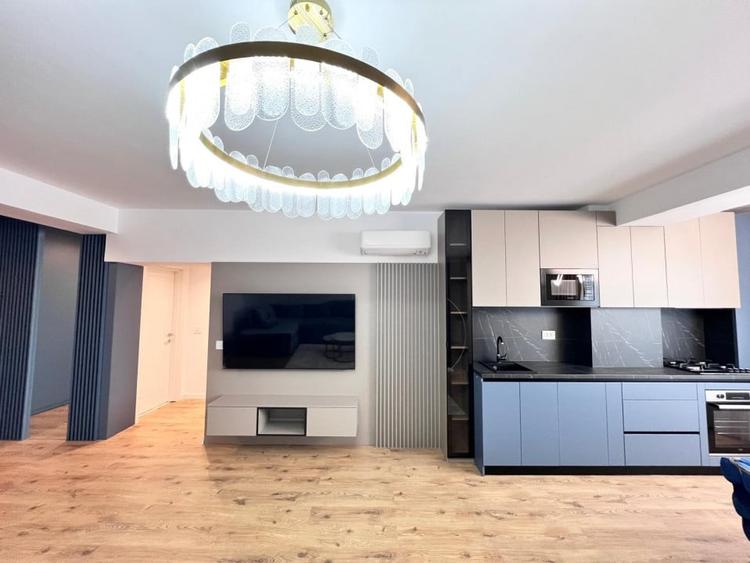 Apartament cu 2 camere semidecomandat, mobilat în Pipera — fotografia 3