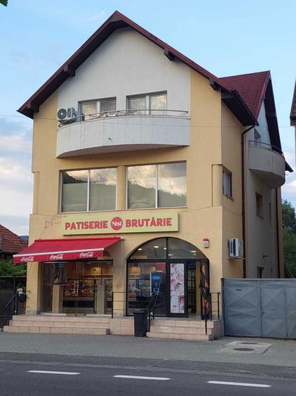 Casă cu 4 camere cu Teren 624 Mp în Central