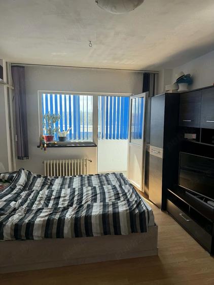 Apartament de 2 camere zon TRIAJ,str Harmanului - 7