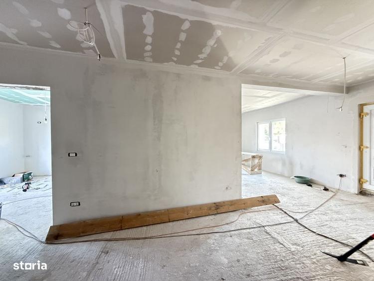 Casă cu 4 camere cu Teren 501 Mp în Săcălaz